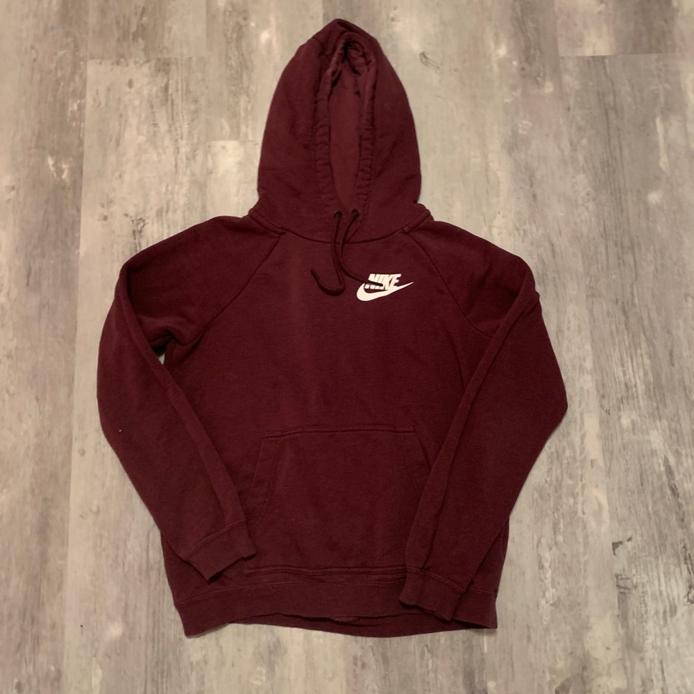 maroon nike hoodie